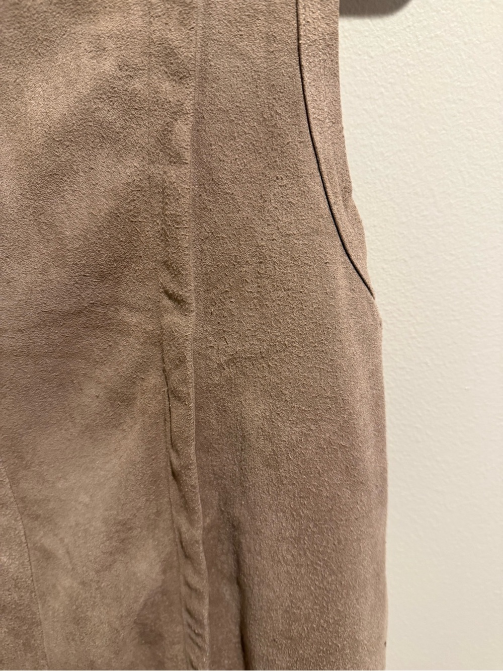 Ethereal Taupe Faux Suede Sleeveless Zip Vest - Picture 5 of 6